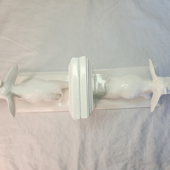 Torre & Tagus white elephant bookends - Picture 6 of 14